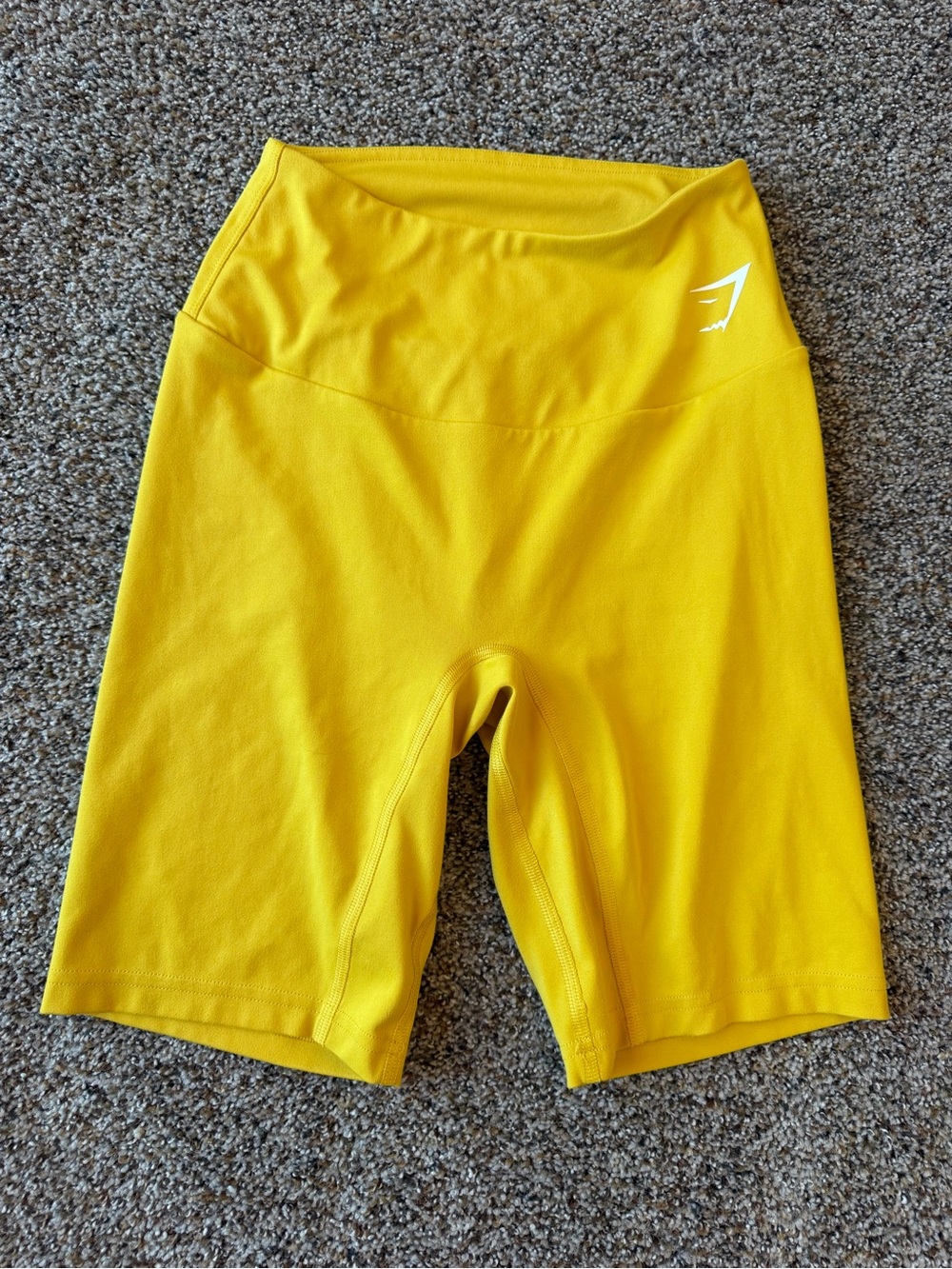 Gymshark Training Cycling Shorts S Medallion Yellow High Rise 8" Bike Shorts